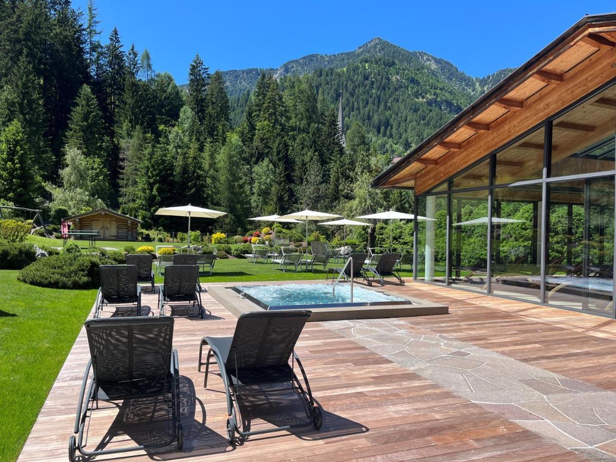 Hotel Arnaria Ortisei Exterior photo