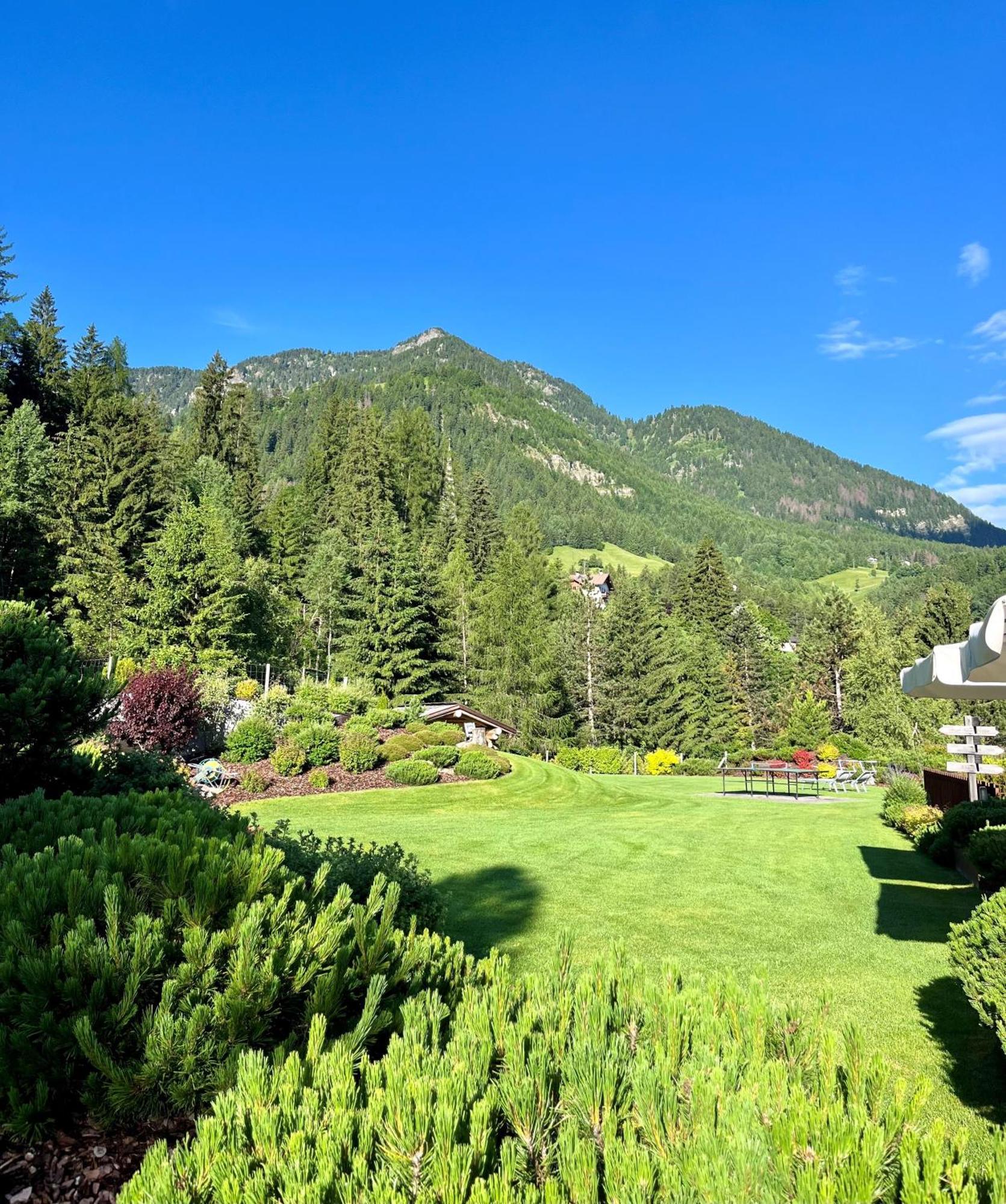 Hotel Arnaria Ortisei Exterior photo