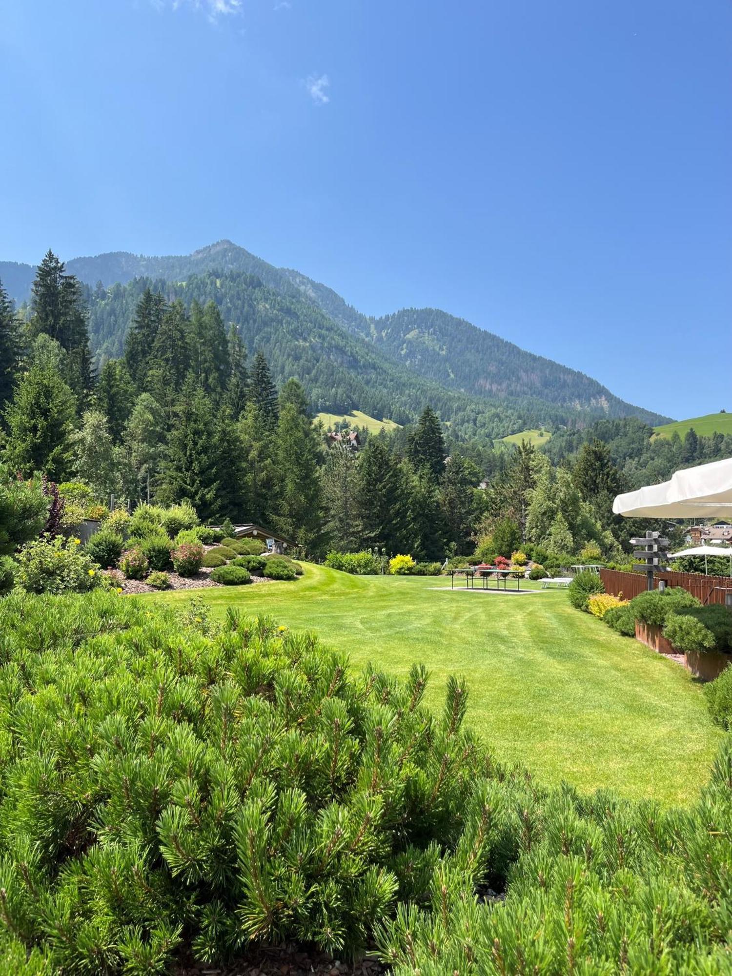 Hotel Arnaria Ortisei Exterior photo